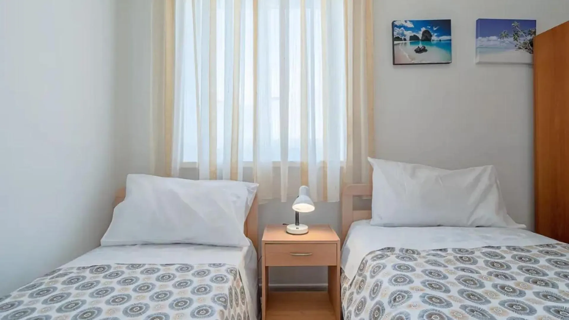 Charming House In Fontane Bianche With Private Garden Villa