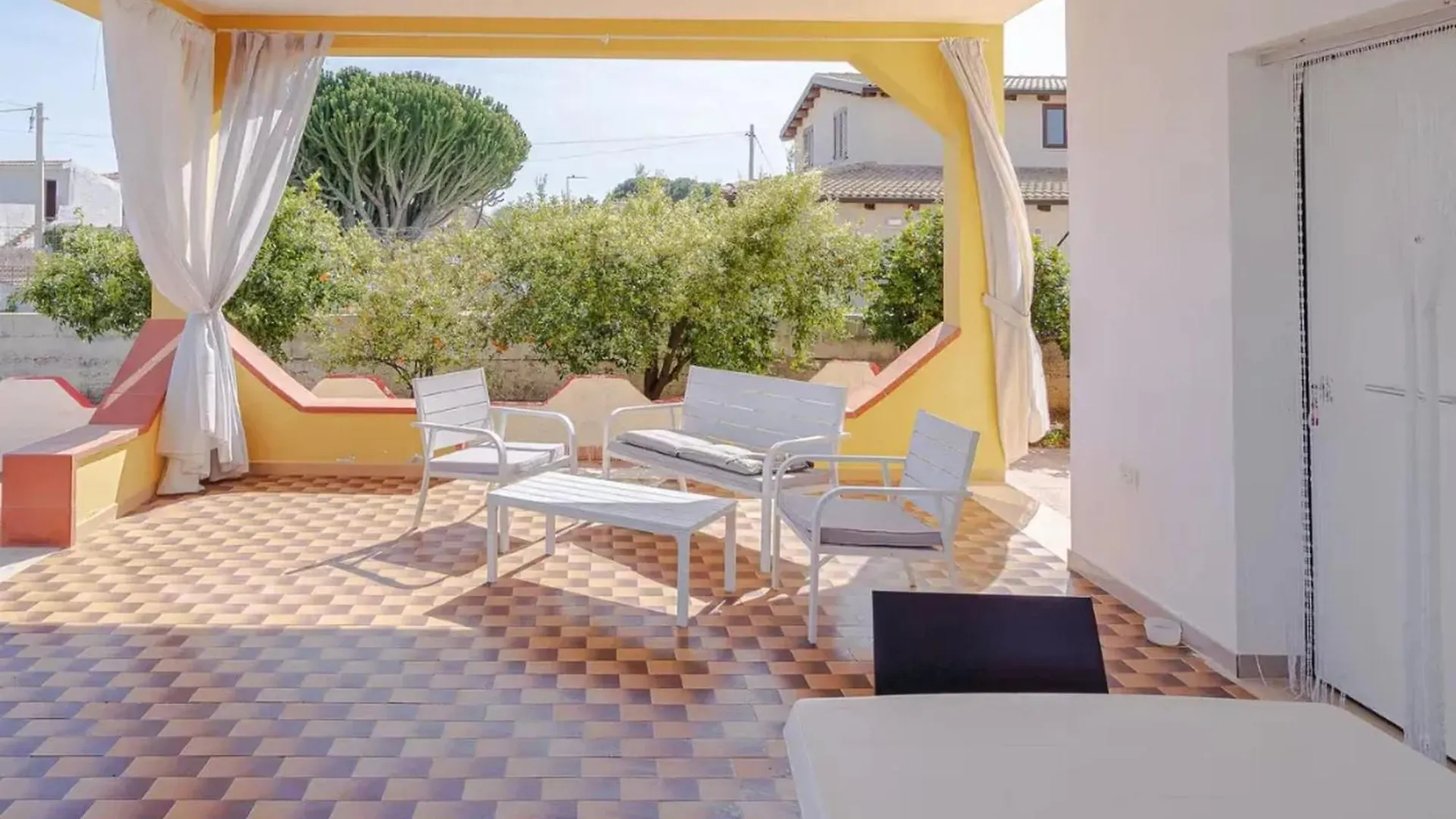 Holiday home Charming House In Fontane Bianche With Private Garden Villa Italy